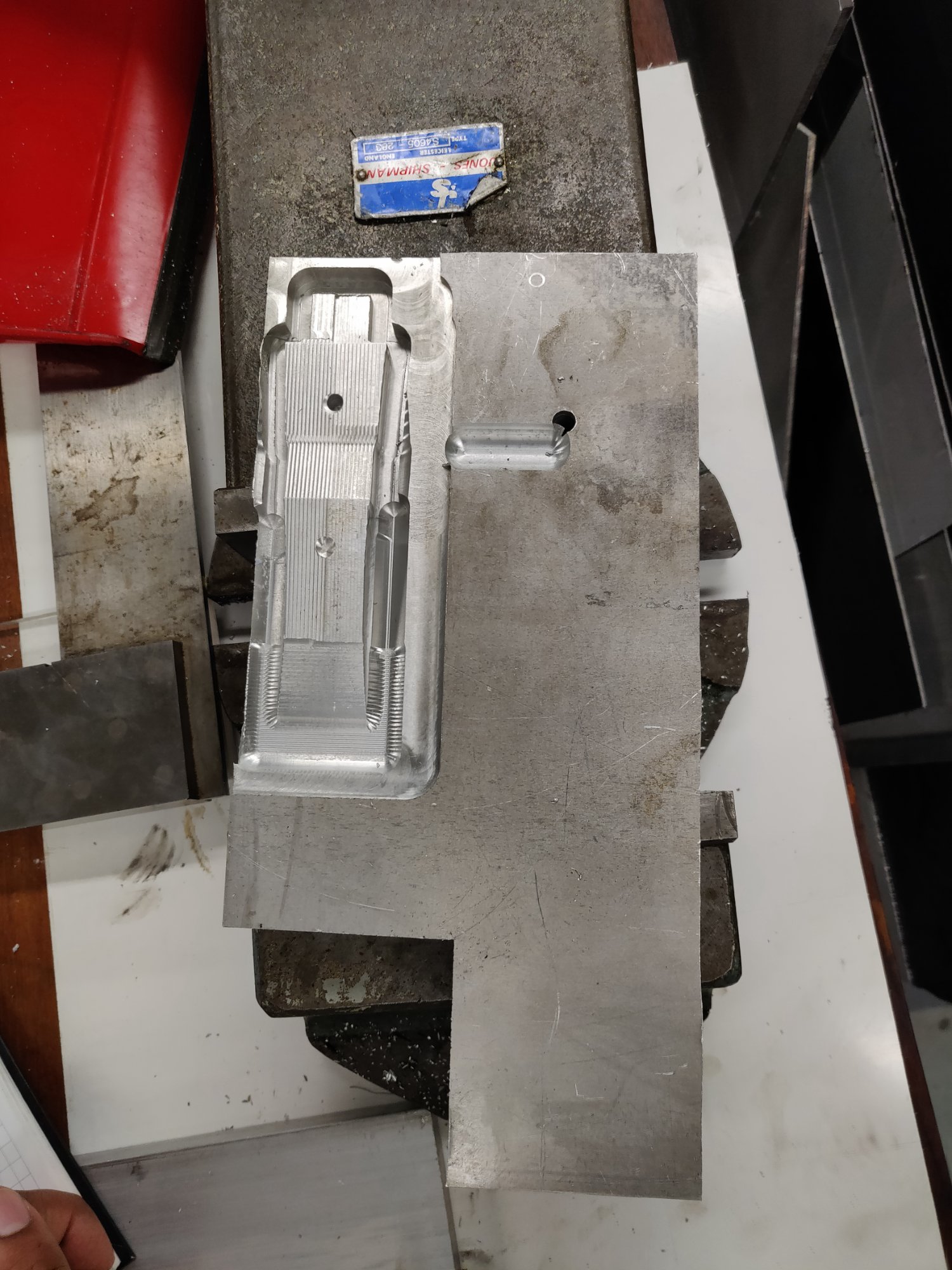 A single player profile milled in the vise